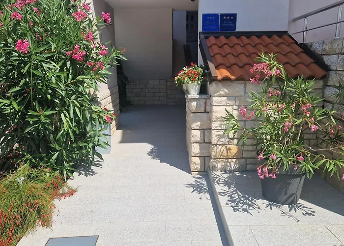 Διαμέρισμα Near The Πούλα