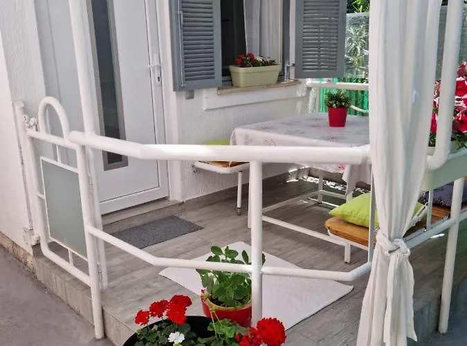 Apartment Near The